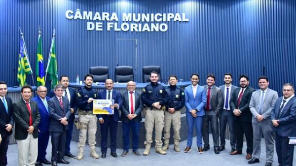 Tribuna Livre: PRF vai à Câmara Municipal divulgar campanha "Policiais Contra o Câncer Infantil"