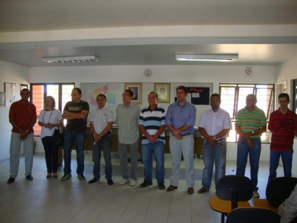 Autoridades na abertura oficial da campanha de vacina&ccedil;&atilde;o dos animais(Imagem:Amarelinho)