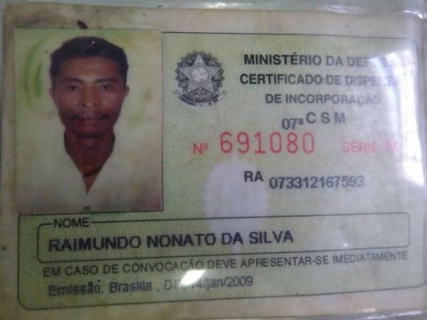 Ap&oacute;s den&uacute;ncia, Pol&iacute;cia apreende mochila com droga prensada em Floriano.(Imagem:Divulga&ccedil;&atilde;o/PM)