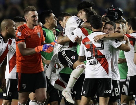 River Plate e Independiente definem vaga na semi da Libertadores