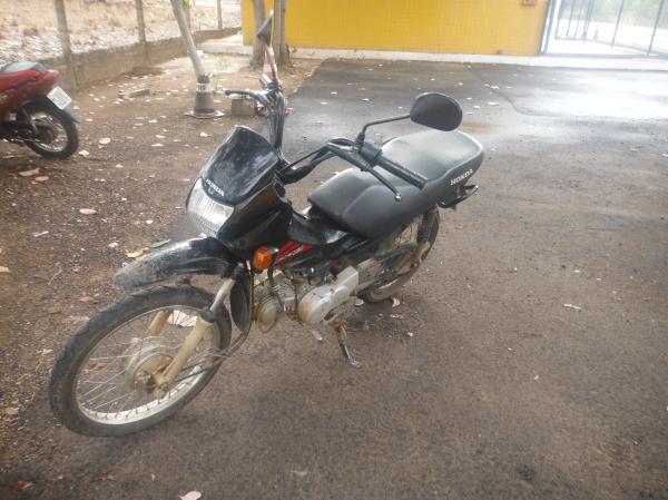 PRF encontrou moto abandonada às margens da BR-230 em Floriano