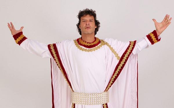 Estudo e pesquisa marcam preparação de Nando Rodrigues para viver Pilatos na Paixão de Cristo