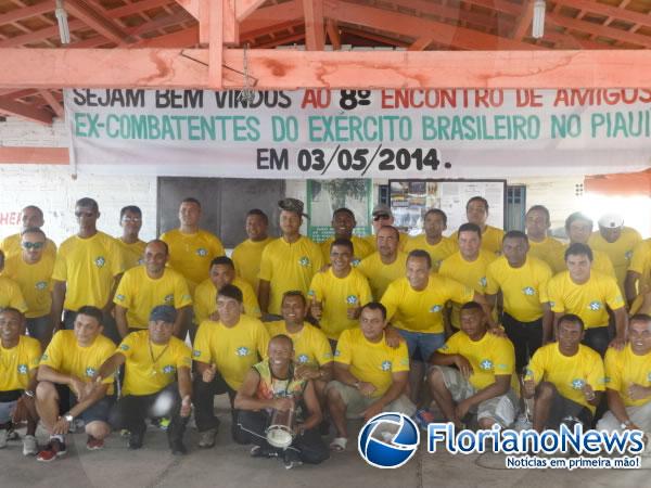 Associa&ccedil;&atilde;o dos Ex-Combatentes do Exercito realizou 8&ordm; encontro em Floriano.(Imagem:FloranoNews)