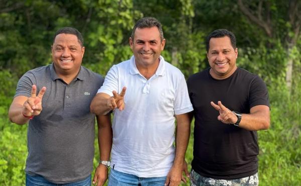 Gleydson Resende celebra o retorno do líder e vereador Zé Nilton ao grupo
