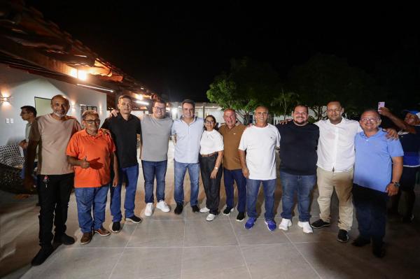 Ciro Nogueira anuncia obra de quase R$ 500 mil e prefeito petista agradece: