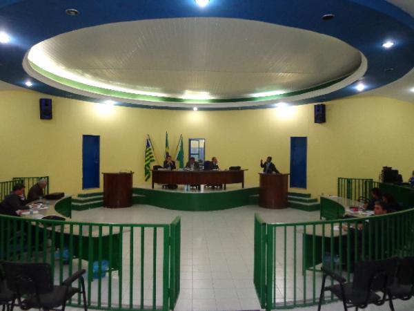 C&acirc;mara Municipal de Floriano realiza sess&atilde;o ordin&aacute;ria da segunda quinzena de fevereiro.(Imagem:FloianoNews)