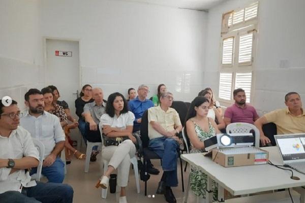 Médicos da atenção primária de Floriano recebem capacitação sobre Transtorno do Espectro Autista