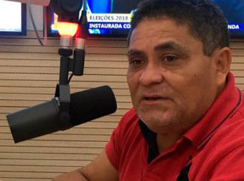 Cícero Magalhães diz que PT ainda defende vaga para Regina Souza