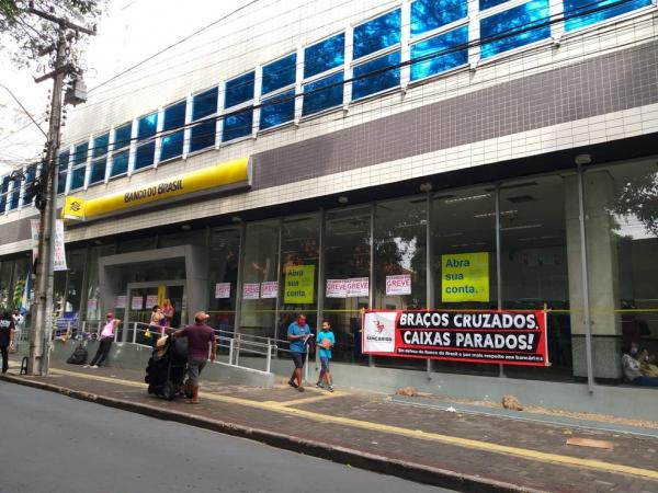 Funcionários do Banco do Brasil paralisam atividades em todo o Piauí nesta sexta-feira (29)