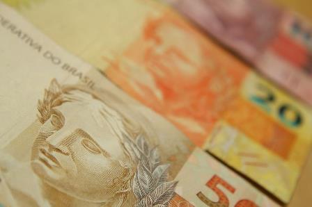 Piauienses pagaram R$ 1 bilhão a mais em impostos no ano passado