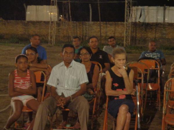 Educa&ccedil;&atilde;o no Tr&acirc;nsito &eacute; tema de palestra em Associa&ccedil;&atilde;o de Moradores.(Imagem:FlorianoNews)