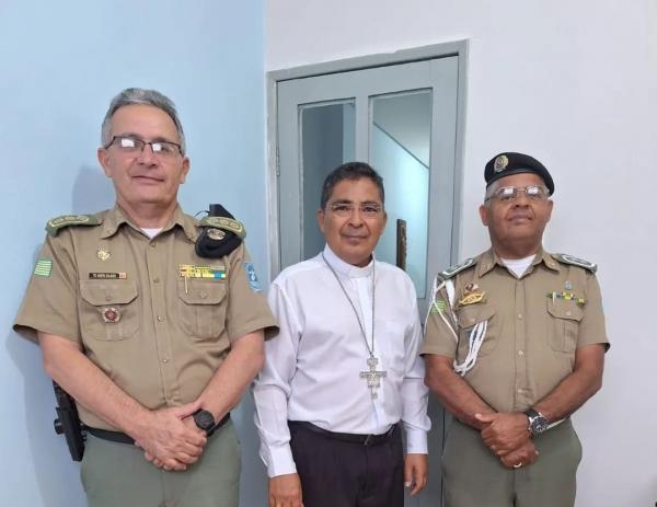 3º BPM de Floriano e Bispo Dom Júlio César planejam celebração eucarística pelos 61 anos do Batalhão