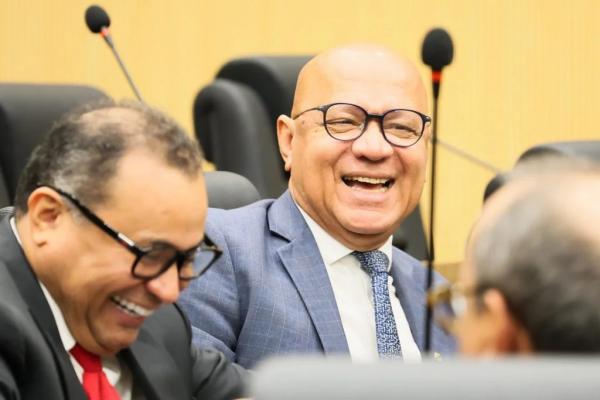 Franzé confirma candidatura à Câmara Federal e avalia permanência no PT