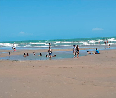 Semar não encontra óleo e libera praias de Atalaia e Peito de Moça