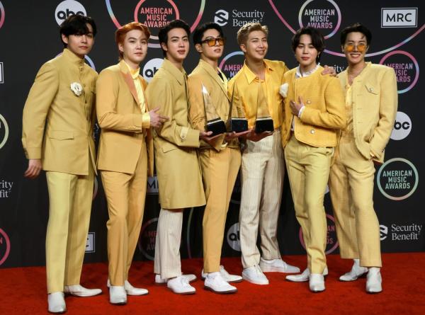 BTS anuncia novo período prolongado de descanso e integrantes estreiam contas individuais