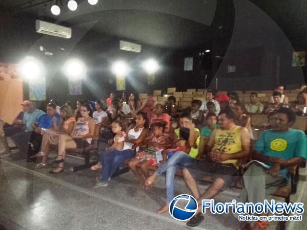 Grupo ESCALET realiza 1&ordf; reuni&atilde;o com elenco principal da Paix&atilde;o de Cristo 2015.(Imagem:FlorianoNews)