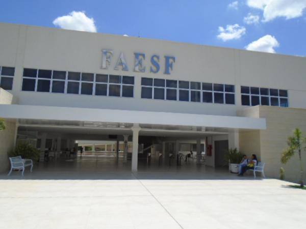 Faculdade de Ensino Superior de Floriano está com matrículas abertas