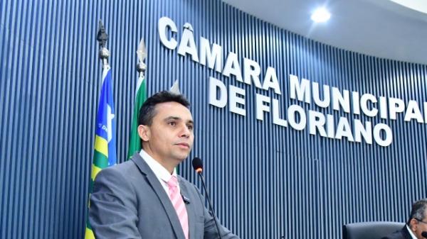 Vereador James Rodrigues cobra implantação do atendimento oncológico em Floriano