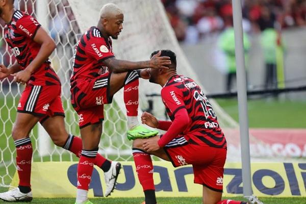 Análise: tratamento igual nos treinos dá solidez ao Flamengo do Brasileiro e das copas