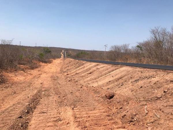 Começa reforma da BR 135; fotos revelam perigos da rodovia