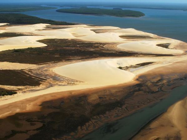 Após 16 horas desaparecido, barco é achado à deriva no Delta do Parnaíba