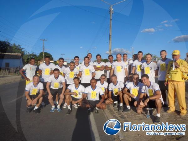 3&ordm; BPM realizou tradicional Corrida da Fogueira em Floriano.(Imagem:FlorianoNews)