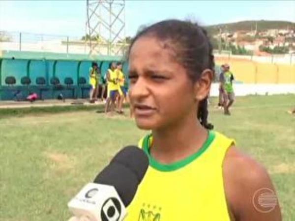 Com jogadoras da sele&ccedil;&atilde;o, Picos intensifica treino para Copa do Brasil(Imagem:GloboEsporte.com)