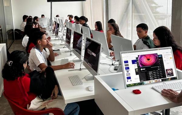 Vencedores do Seduckathon 2025 iniciam imersão em design de games e programação durante intercâmbio
