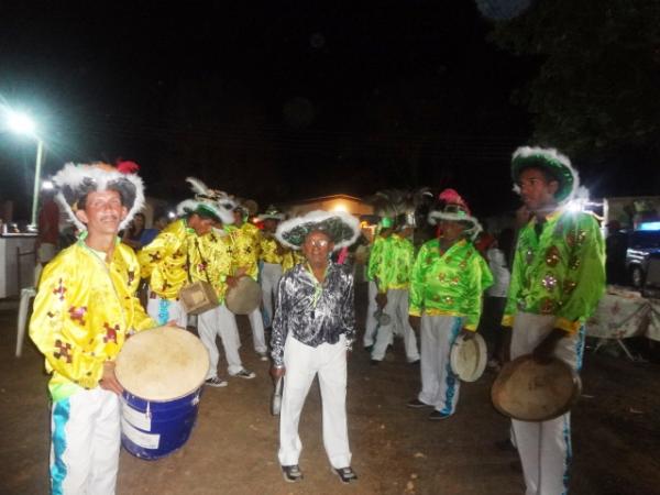  Multid&atilde;o lota Parque de Exposi&ccedil;&otilde;es no encerramento da I Cidade Junina.(Imagem:FlorianoNews)