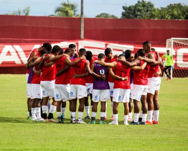 4 de Julho deve ter apenas 14 atletas disponíveis para encarar Fluminense-PI; veja provável time