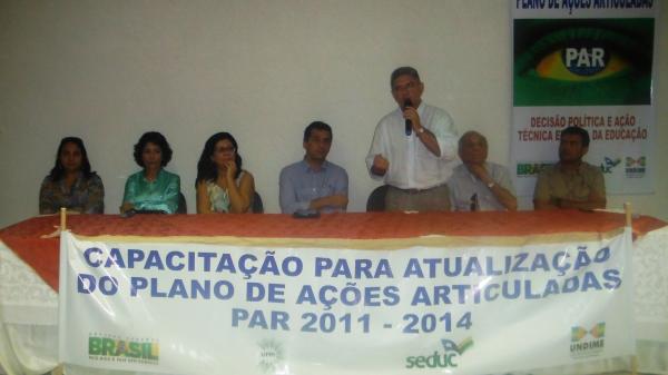 Floriano está sediando encontro para atualização do Plano de Ações Articuladas.(Imagem:FlorianoNews)