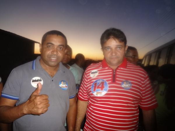 Coliga&ccedil;&atilde;o: Floriano Seguindo em Frente (Imagem:FlorianoNews)