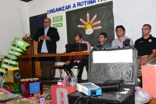 Diretor do Detran realiza entrega de etilômetro e promete melhorias na sinalização de Floriano