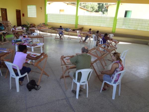 Funda&ccedil;&atilde;o Pavel promove curso de Tecelagem Manual em Bar&atilde;o de Graja&uacute;.(Imagem:FlorianoNews)