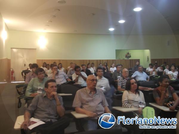 Floriano sedia II Jornada das Entidades Médicas do Piauí