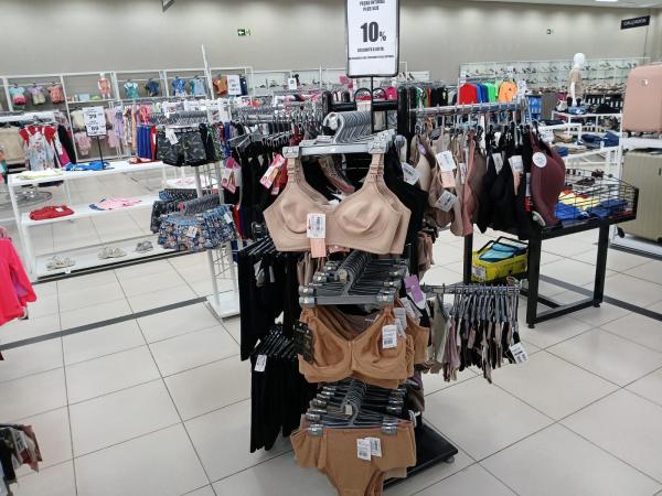 Armaz&eacute;m Para&iacute;ba de Floriano aposta em novidades e ofertas para o Carnaval e volta &agrave;s aulas(Imagem:FlorianoNews)