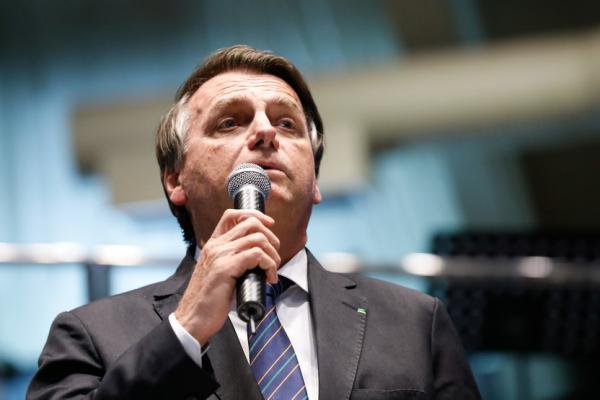 Bolsonaro assina decreto que permite empreendimento em &aacute;rea de cavernas(Imagem:Reprodu&ccedil;&atilde;o)