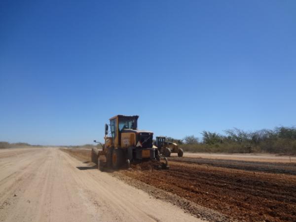 Secret&aacute;rio dos Transportes visita obras em Floriano.(Imagem:FlorianoNews)