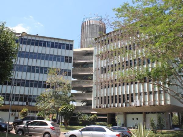 Em crise, Agespisa gasta quase R$ 4 milhões por mês com terceirizados