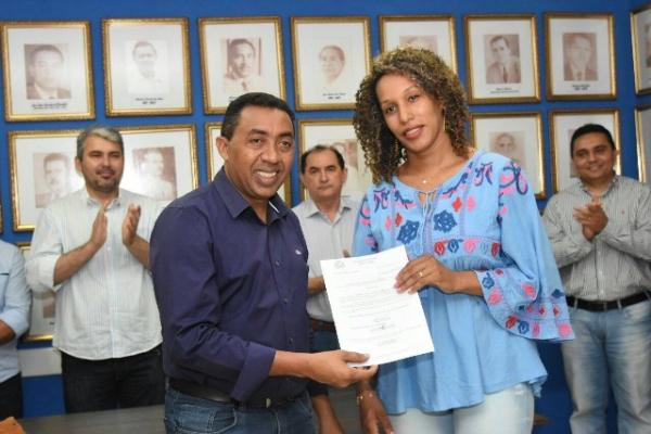 Jaqueline Monteiro assume Secretaria de Turismo e Desenvolvimento Econômico