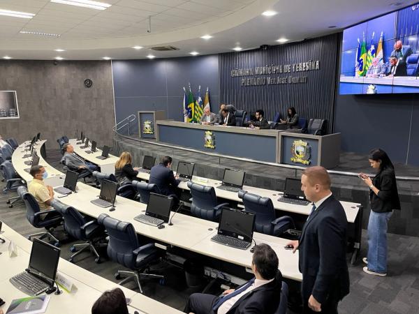 Câmara de Teresina deve votar concurso da Semec na próxima semana