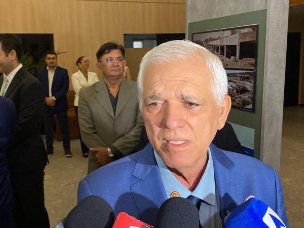 Themístocles Filho faz mistério para 2026: "deixa eu onde estou"