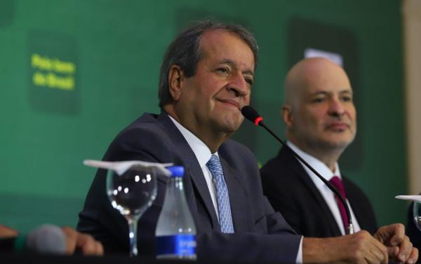 Valdemar diz que Bolsonaro errou na Reforma Tributária, mas é quem dá a palavra final no PL