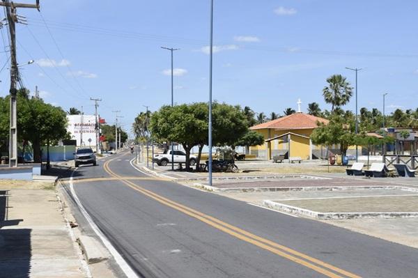Rafael inaugura ligação asfáltica de Barra Grande e Barrinha ao centro de Cajueiro da Praia