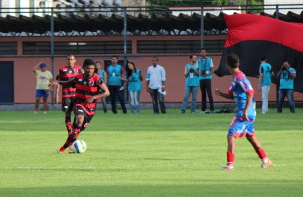 Piauí e Flamengo-PI fazem "esquenta" da rodada em clássico pela confiança