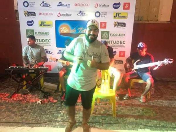Secretaria de Turismo realiza mais uma edição do Projeto Fim de Tarde em Floriano