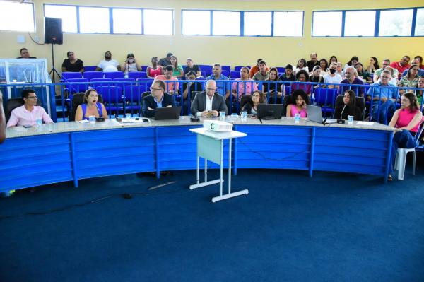 C&acirc;mara de Floriano &eacute; palco de audi&ecirc;ncia p&uacute;blica para presta&ccedil;&atilde;o de contas da Prefeitura Municipal.(Imagem:CMF)