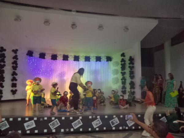 Escola Pequeno Pr&iacute;ncipe realiza festa de encerramento de ano letivo da Educa&ccedil;&atilde;o Infantil.(Imagem:FlorianoNews)
