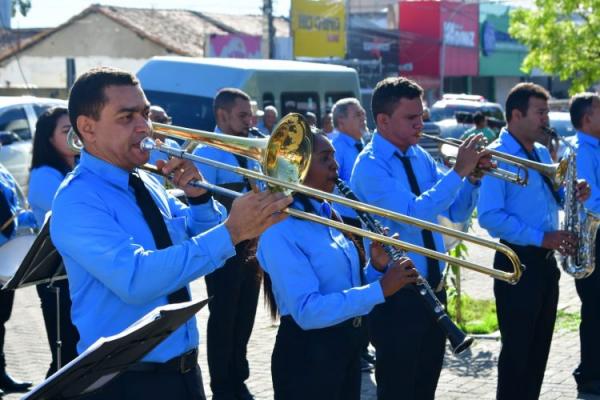 Momento c&iacute;vico e Feira da Agricultura marcam o 8&ordm; dia de atividades pelos 127 anos de Floriano.(Imagem:Secom)