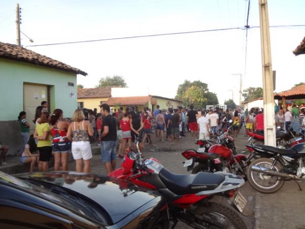 PMDB realizou concentra&ccedil;&atilde;o em Bar&atilde;o de Graja&uacute;. (Imagem:FlorianoNews)